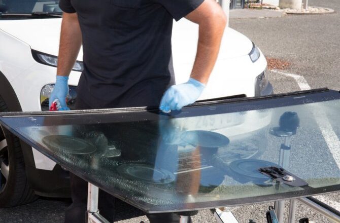 Mobile Windshield Replacement Sarasota FL