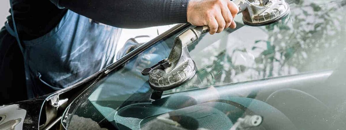 How Much Does It Cost to Replace a Car Windshield